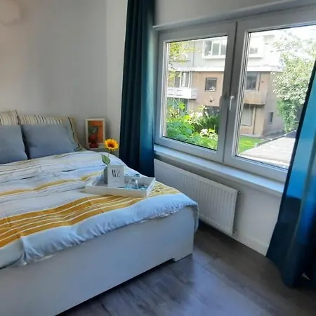 Sunny Амстердам